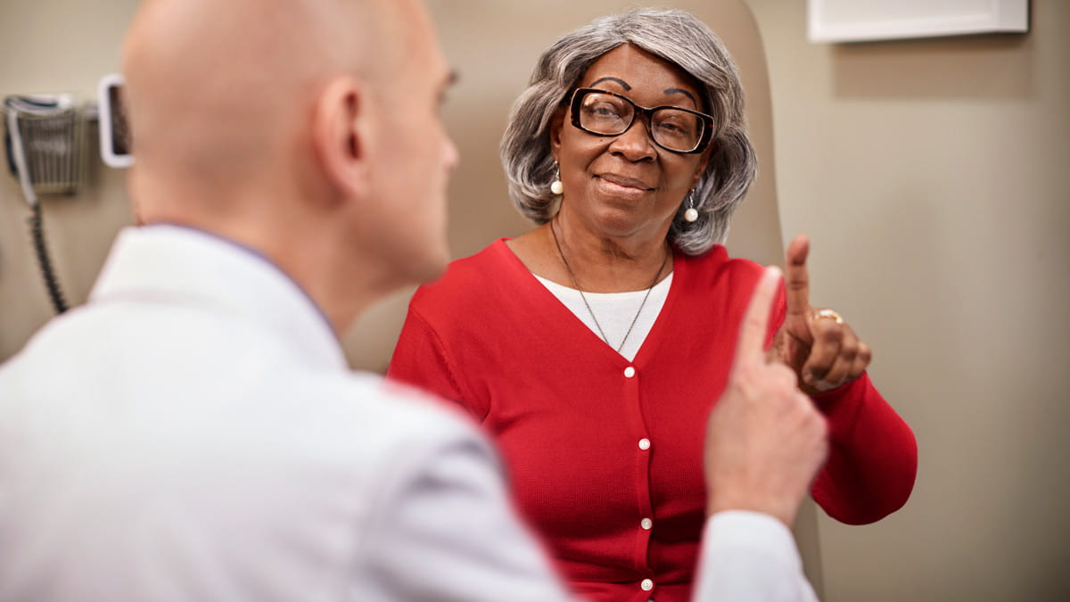 Parkinson's disease and essential tremor patient, Patricia Culbreath meets with Dr. Mazzoni