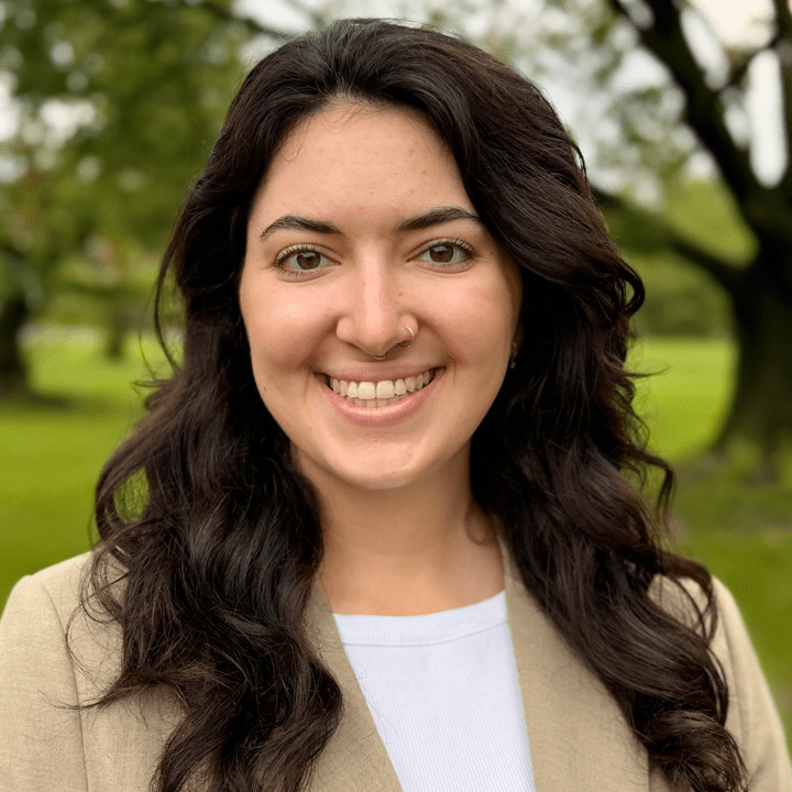 cassie davis headshot
