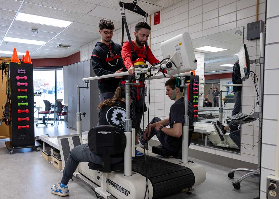 assistive-devices-rehab-Dodd-Rehabilitation-Hospital